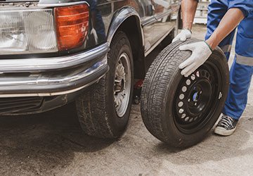 Akyıl Auto Service lastik değişimi